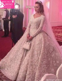 2016 Ball Gown Wedding Dresses Lace Luxury Vintage Wedding Gowns Long Sleeve Cathedral Train Romantic Bridal Gowns Sexy NE-1