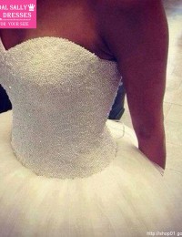 2015 New Custom Made Real Sample Tulle With Pearls Sweetheart Open Back Ball Gown Big Train Wedding Dresses Bridal Gowns